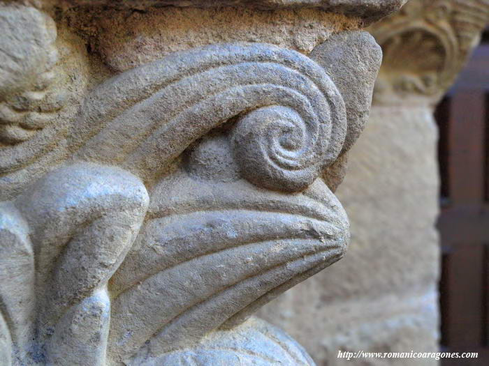 CAPITEL DEL LADO NORTE-DETALLE DE PITÓN JAQUÉS